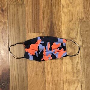 NWOT designer-inspired face mask